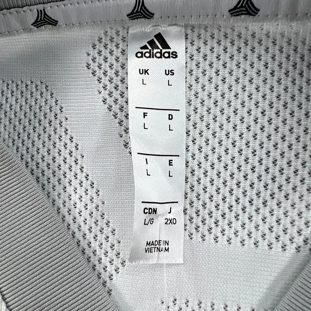 NEW Adidas Soccer Jersey Men Large Grey Geometric Short Sleeve Active Futbol